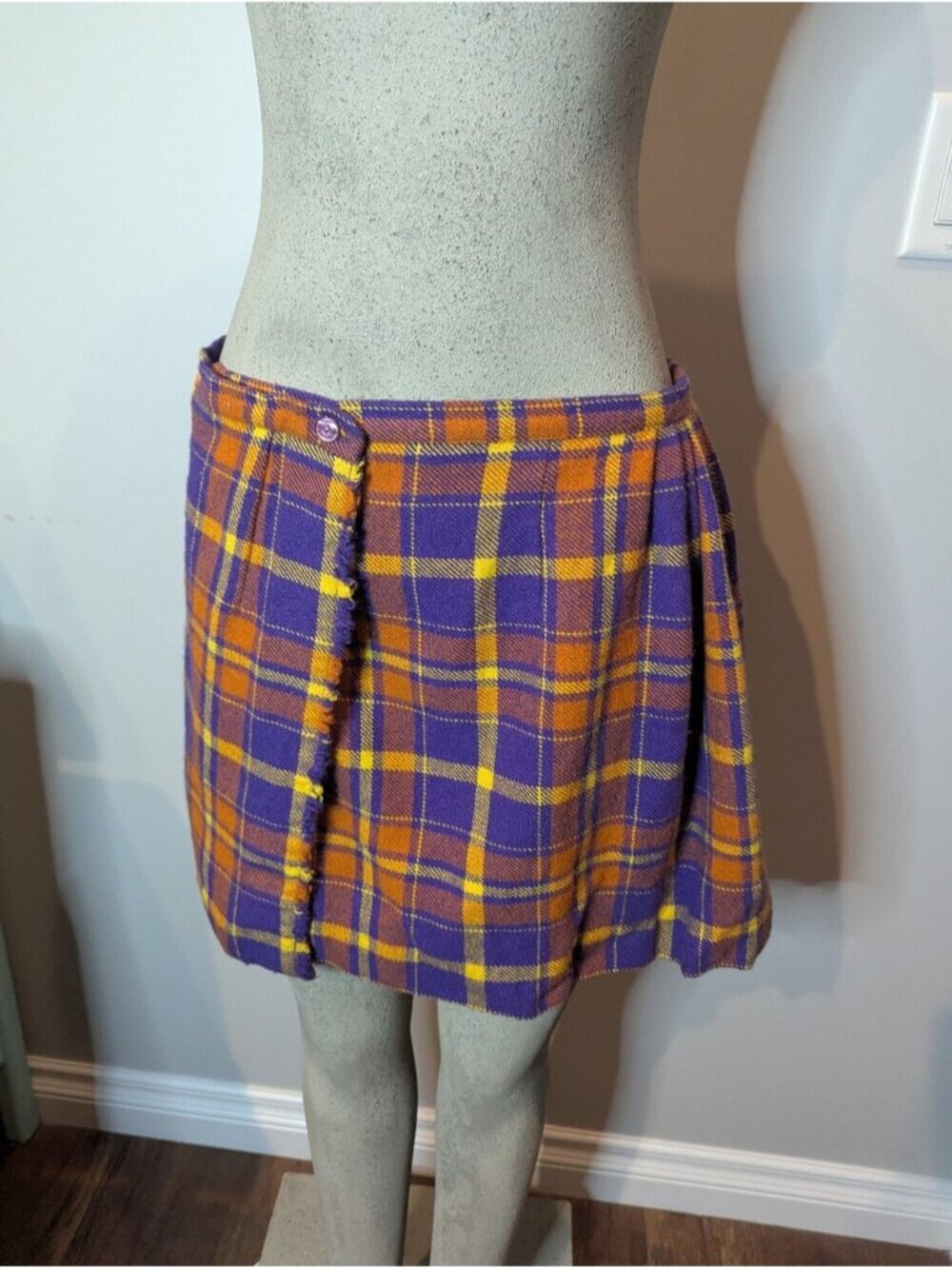 Mini kilt made in Canada from wool, woven with the Orange purple & yellow OS S-L
